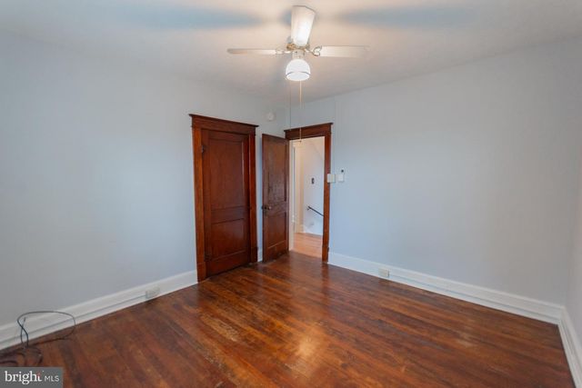 230 JEFFERSON ST, Martinsburg, WV 25401
