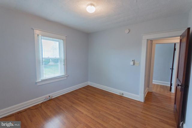 230 JEFFERSON ST, Martinsburg, WV 25401