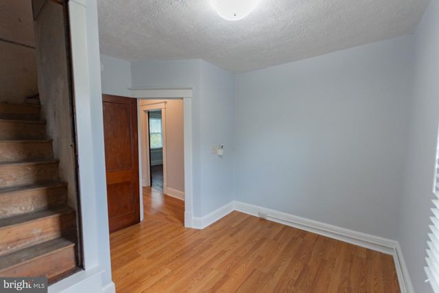 230 JEFFERSON ST, Martinsburg, WV 25401