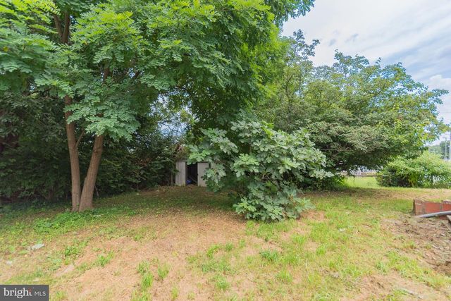 230 JEFFERSON ST, Martinsburg, WV 25401
