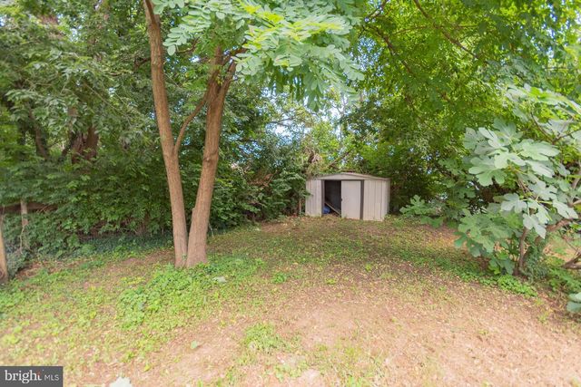 230 JEFFERSON ST, Martinsburg, WV 25401