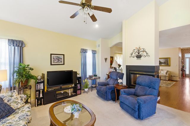 99 Eleanor Road, Manchester, NJ 08759