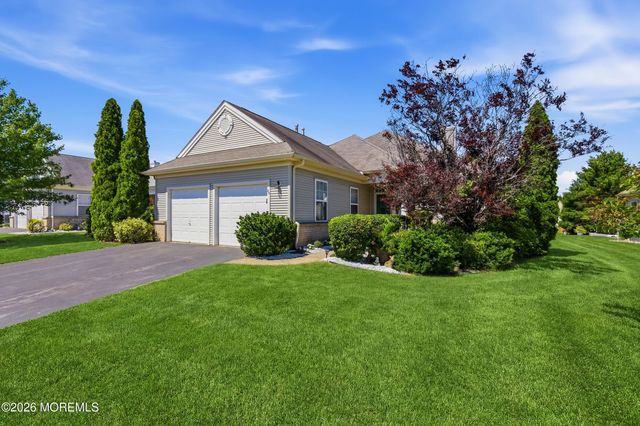 99 Eleanor Road, Manchester, NJ 08759