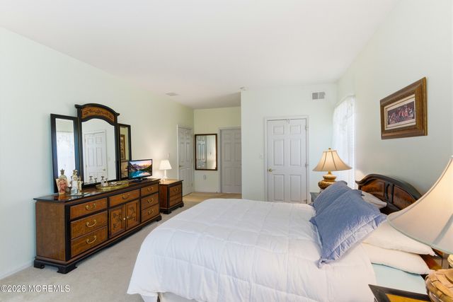 99 Eleanor Road, Manchester, NJ 08759