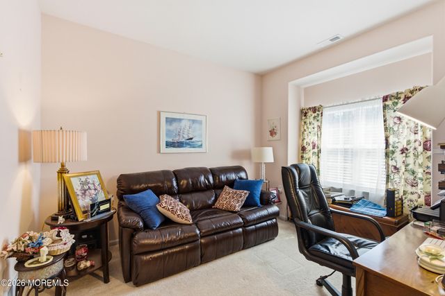 99 Eleanor Road, Manchester, NJ 08759