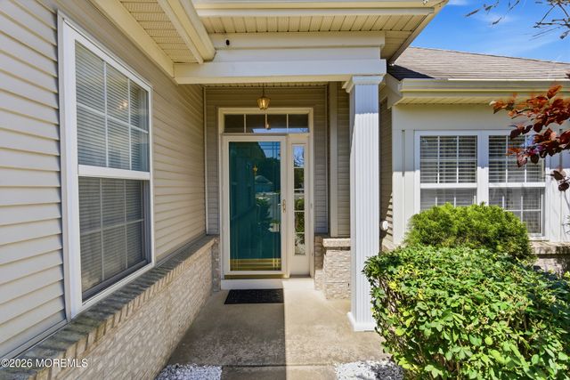 99 Eleanor Road, Manchester, NJ 08759