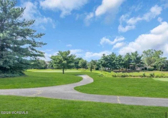 99 Eleanor Road, Manchester, NJ 08759