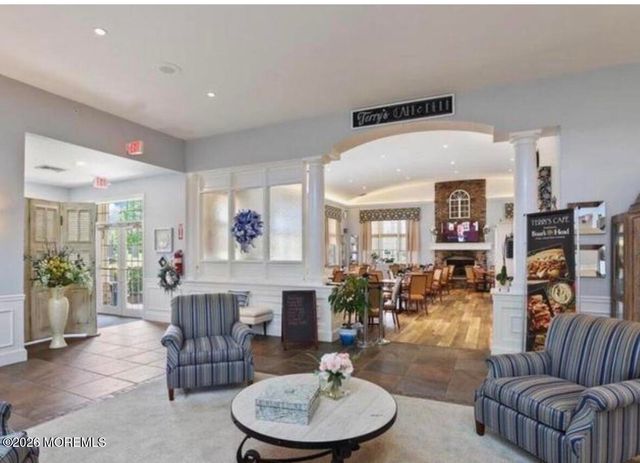 99 Eleanor Road, Manchester, NJ 08759