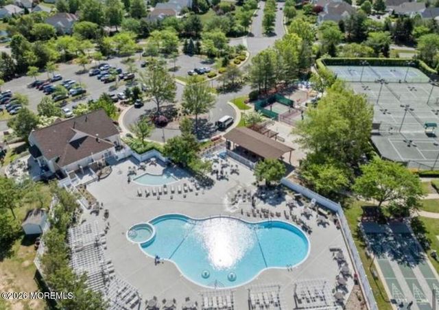 99 Eleanor Road, Manchester, NJ 08759