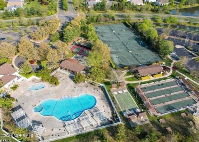 99 Eleanor Road, Manchester, NJ 08759