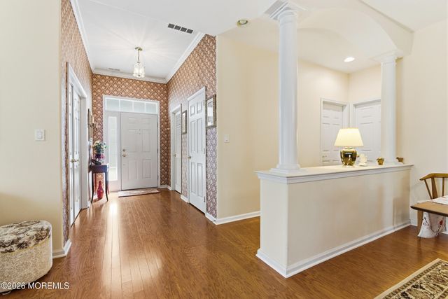 99 Eleanor Road, Manchester, NJ 08759