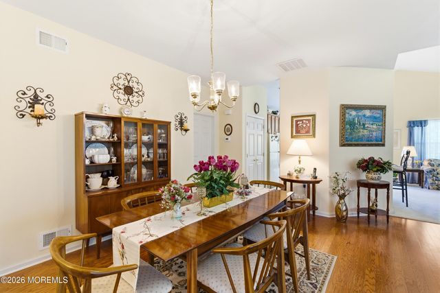 99 Eleanor Road, Manchester, NJ 08759