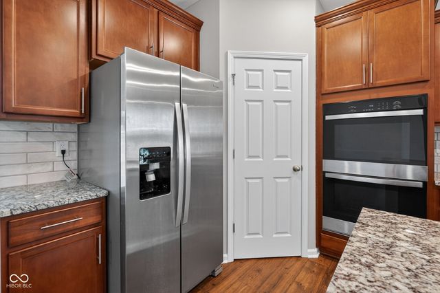 16942 Cole Evans Drive, Noblesville, IN 46060