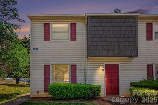 7901 Lakehouse Lane 1, Charlotte, NC 28210