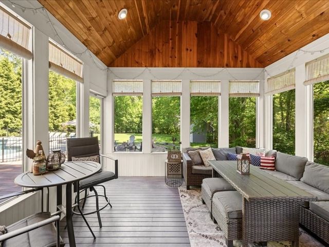 524 Elm St E, Raynham, MA 02767