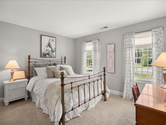 524 Elm St E, Raynham, MA 02767