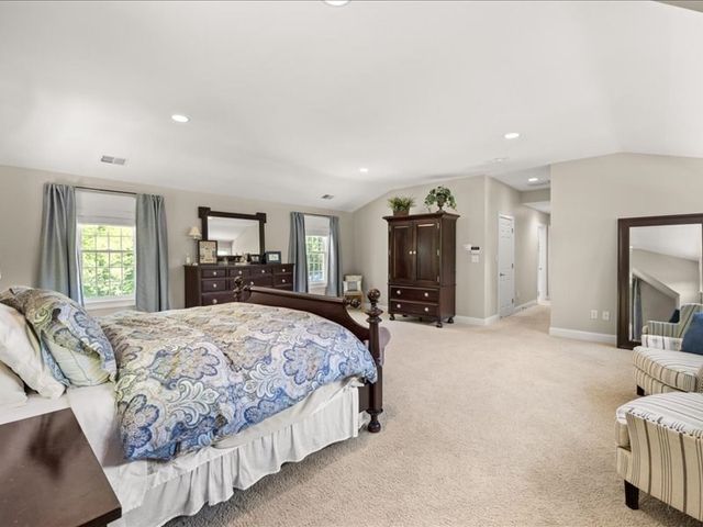 524 Elm St E, Raynham, MA 02767