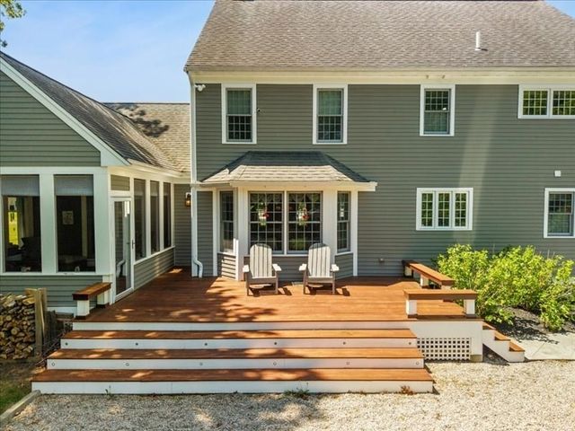 524 Elm St E, Raynham, MA 02767