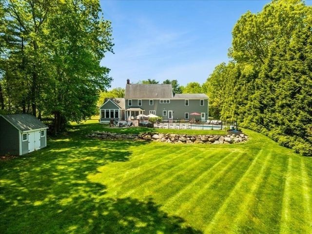 524 Elm St E, Raynham, MA 02767