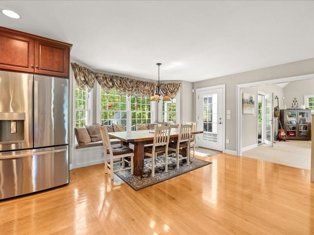 524 Elm St E, Raynham, MA 02767