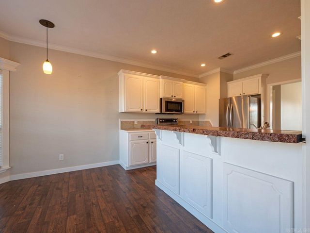 565 Triple J Drive, Lonoke, AR 72086