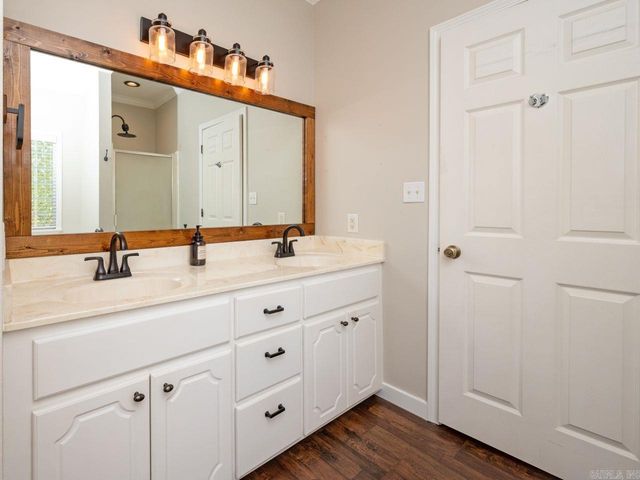 565 Triple J Drive, Lonoke, AR 72086