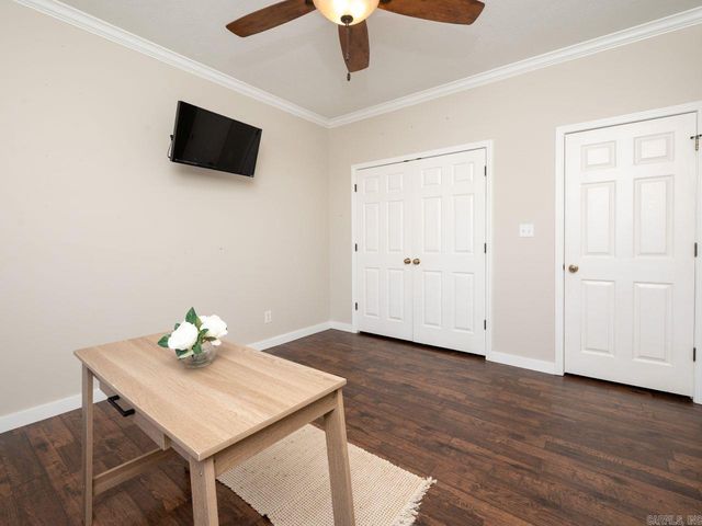 565 Triple J Drive, Lonoke, AR 72086