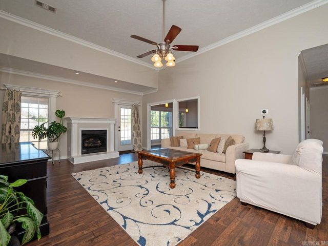 565 Triple J Drive, Lonoke, AR 72086