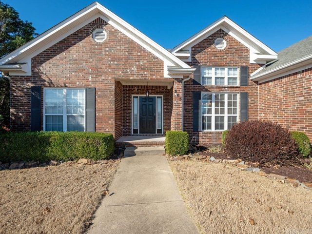 565 Triple J Drive, Lonoke, AR 72086