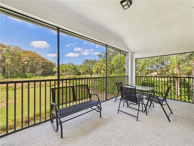 5683 Mayflower WAY 901, Naples, FL 34142