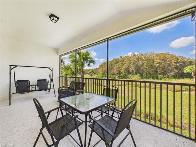 5683 Mayflower WAY 901, Naples, FL 34142