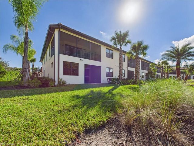 5683 Mayflower WAY 901, Naples, FL 34142