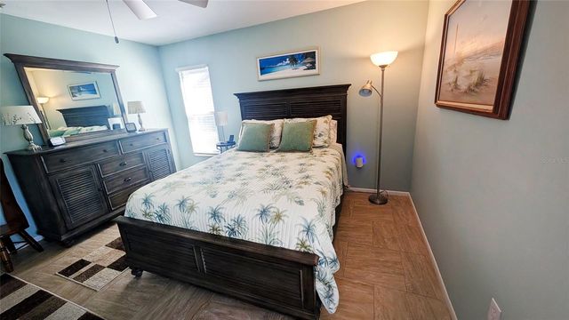 676 LINDEN DRIVE, Englewood, FL 34223