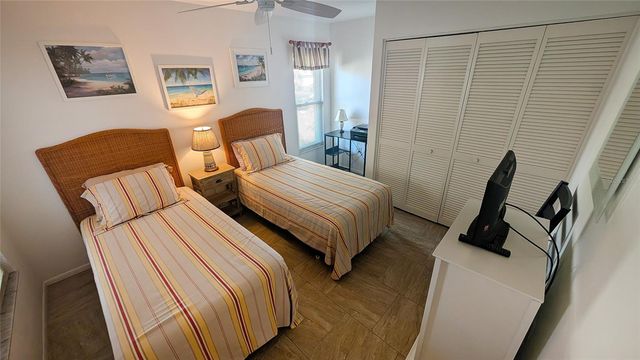 676 LINDEN DRIVE, Englewood, FL 34223