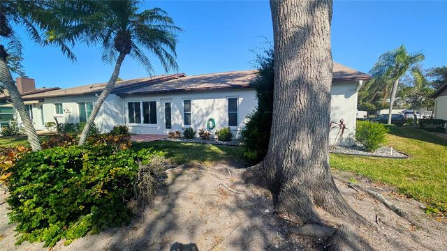 676 LINDEN DRIVE, Englewood, FL 34223