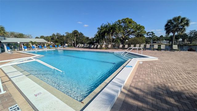 676 LINDEN DRIVE, Englewood, FL 34223