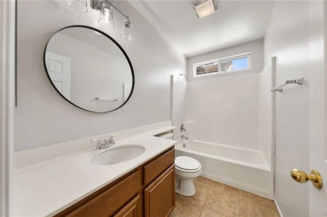 40125 Balboa, Temecula, CA 92591