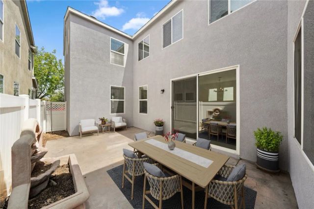 40125 Balboa, Temecula, CA 92591