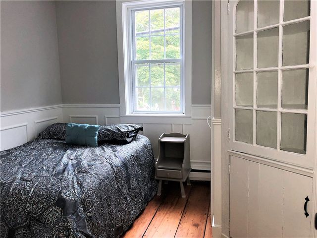 283 Spring Street 2, Newport, RI 02840