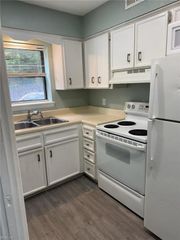 1107 E Ocean View Ave Apt 15, Norfolk, VA 23503