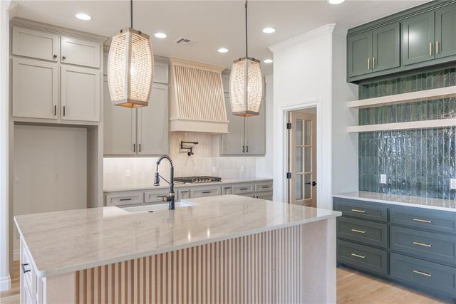 4609 SE 37th Street, Moore, OK 73165