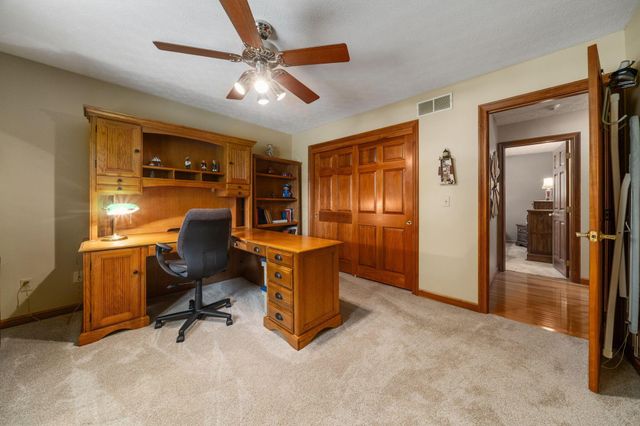 6990 Sunbury Road, Westerville, OH 43082