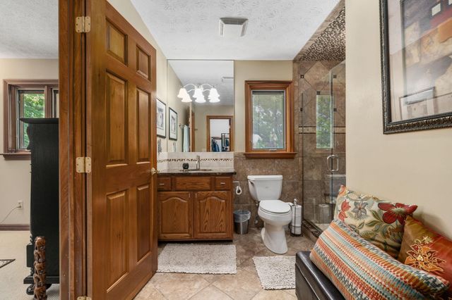 6990 Sunbury Road, Westerville, OH 43082