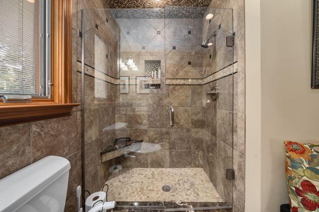 6990 Sunbury Road, Westerville, OH 43082