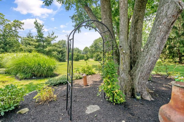 6990 Sunbury Road, Westerville, OH 43082