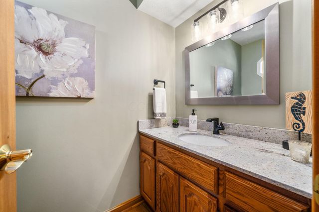 6990 Sunbury Road, Westerville, OH 43082