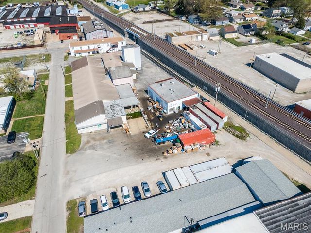 140 Iowa Avenue, Belleville, IL 62220