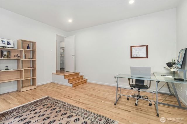 15912 252nd Avenue SE, Issaquah, WA 98027