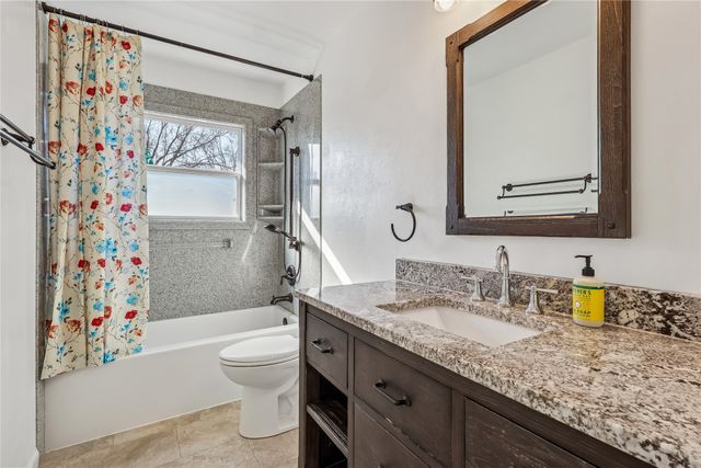 4668 Wakonda Drive, Norwalk, IA 50211