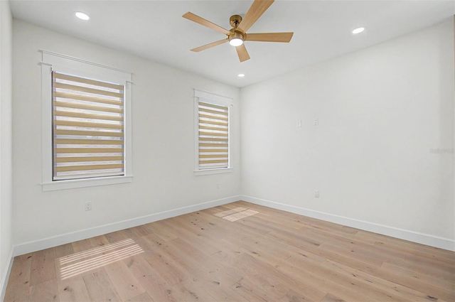 1809 SHORE ACRES BOULEVARD NE, St Petersburg, FL 33703